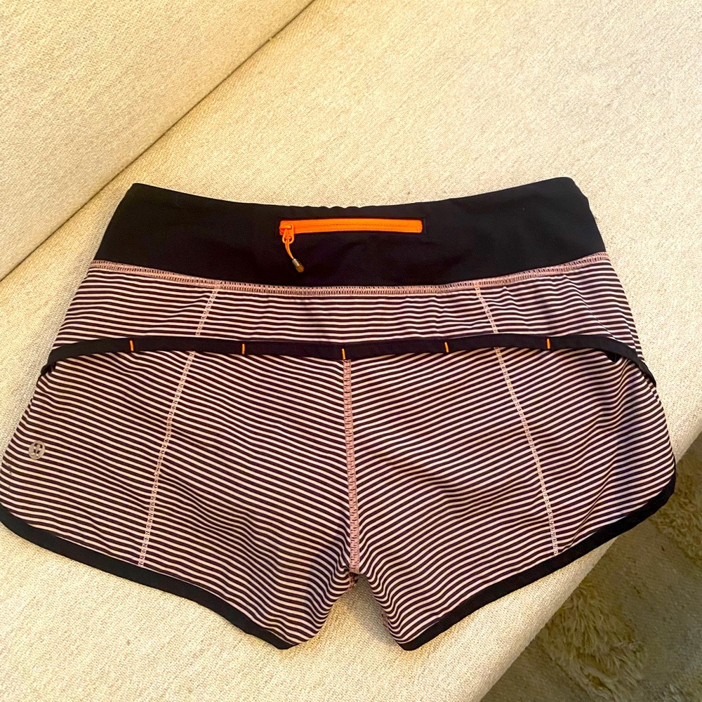 Lululemon Speed Up Low-Rise Lined Short 4”